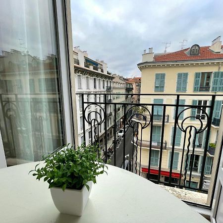 Nice Renting - Notre Dame - Cosy Loft Perfect View On The Roofs מראה חיצוני תמונה
