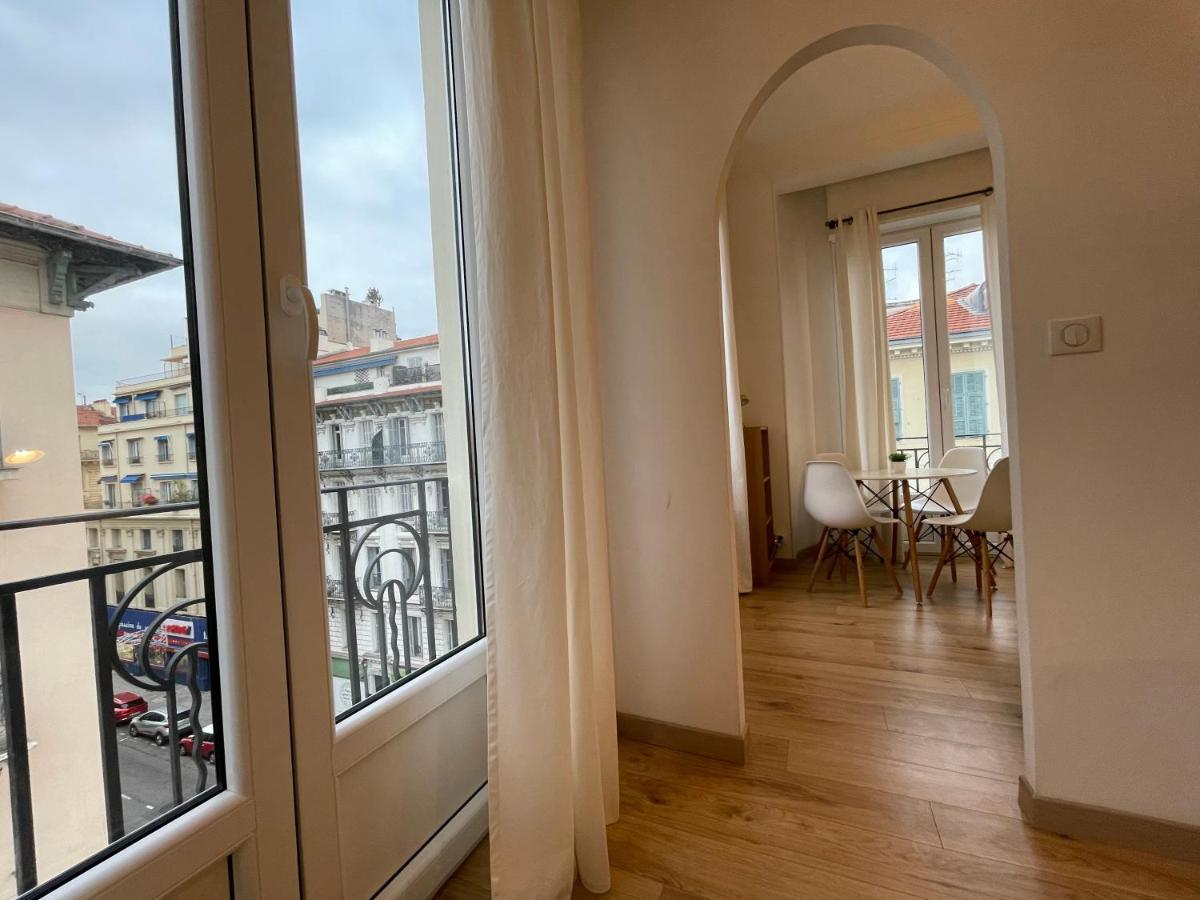Nice Renting - Notre Dame - Cosy Loft Perfect View On The Roofs מראה חיצוני תמונה
